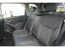 Subaru Forester i e-Boxer XE Premium 