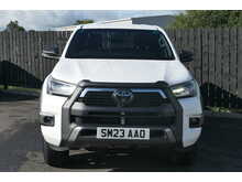 Toyota Hilux D-4D Invincible X 