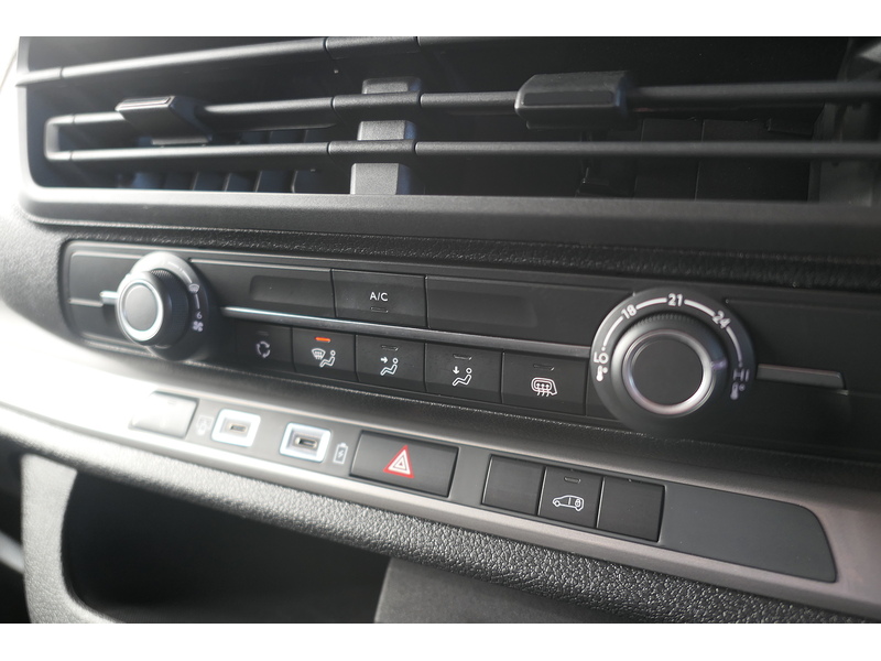 Peugeot 1.5 BlueHDi Professional Standard Panel Van 6dr Diesel Manual Standard Euro 6 (s/s) (120 ps)