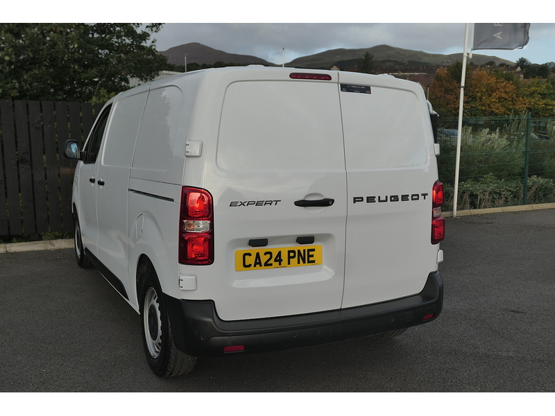 Peugeot 1.5 BlueHDi Professional Standard Panel Van 6dr Diesel Manual Standard Euro 6 (s/s) (120 ps)