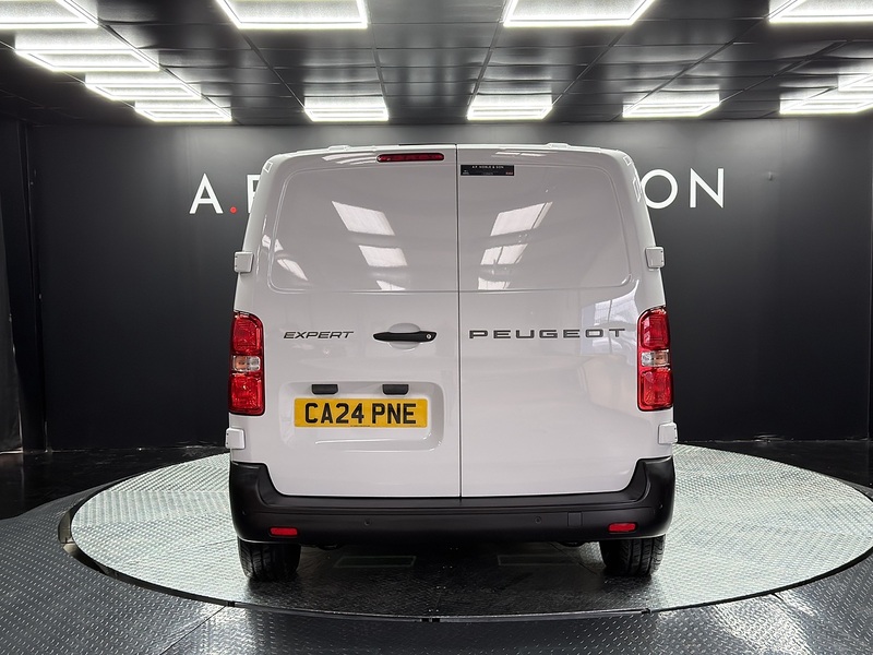 Peugeot 1.5 BlueHDi Professional Standard Panel Van 6dr Diesel Manual Standard Euro 6 (s/s) (120 ps)