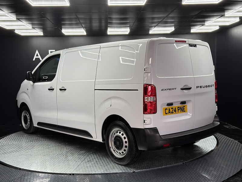 Peugeot 1.5 BlueHDi Professional Standard Panel Van 6dr Diesel Manual Standard Euro 6 (s/s) (120 ps)