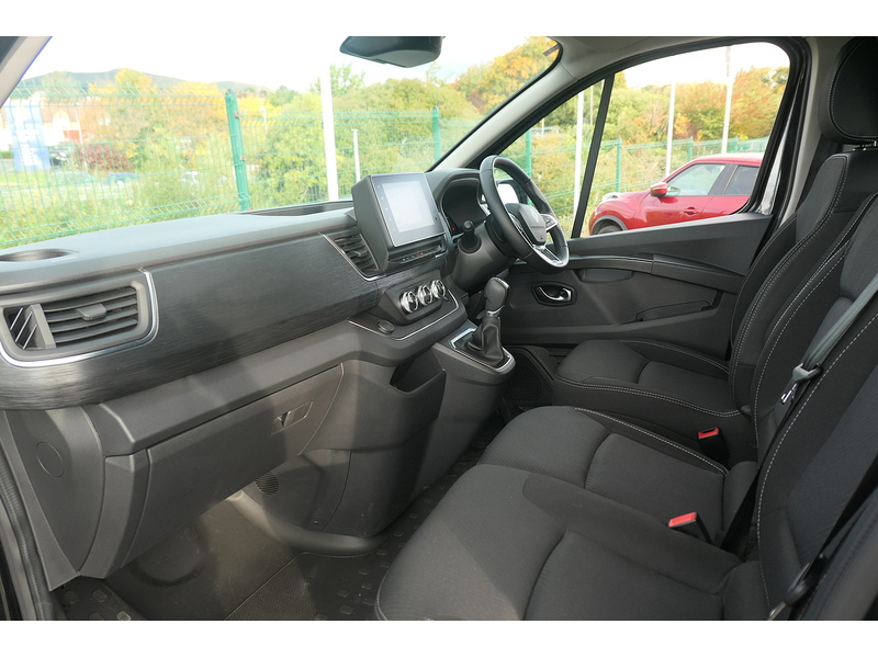 Renault 2.0 dCi Blue LL30 Extra Sport Crew Van Double Cab 6dr Diesel EDC L2 H1 Euro 6 (s/s) (170 ps)