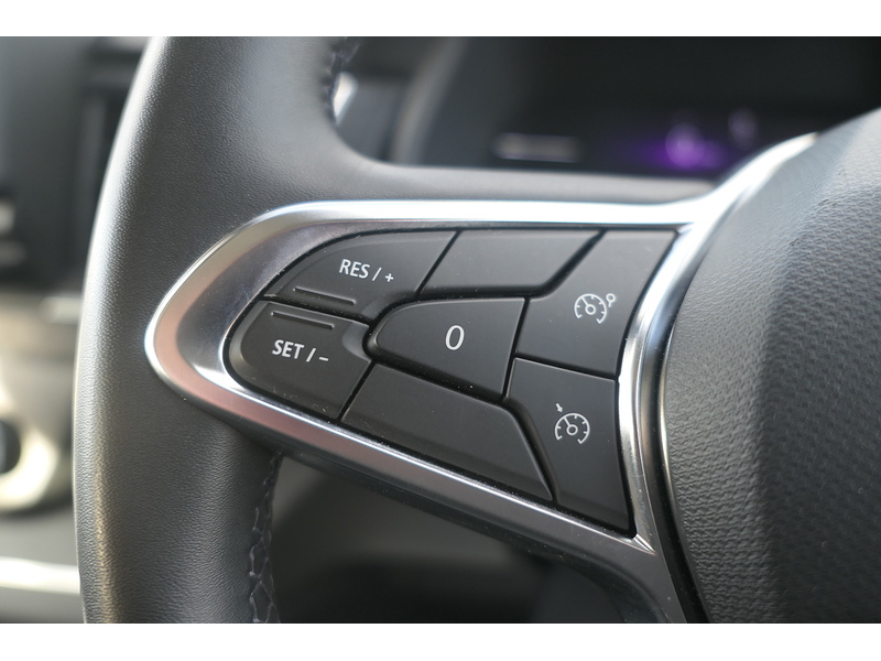 Renault 2.0 dCi Blue LL30 Extra Sport Crew Van Double Cab 6dr Diesel EDC L2 H1 Euro 6 (s/s) (170 ps)