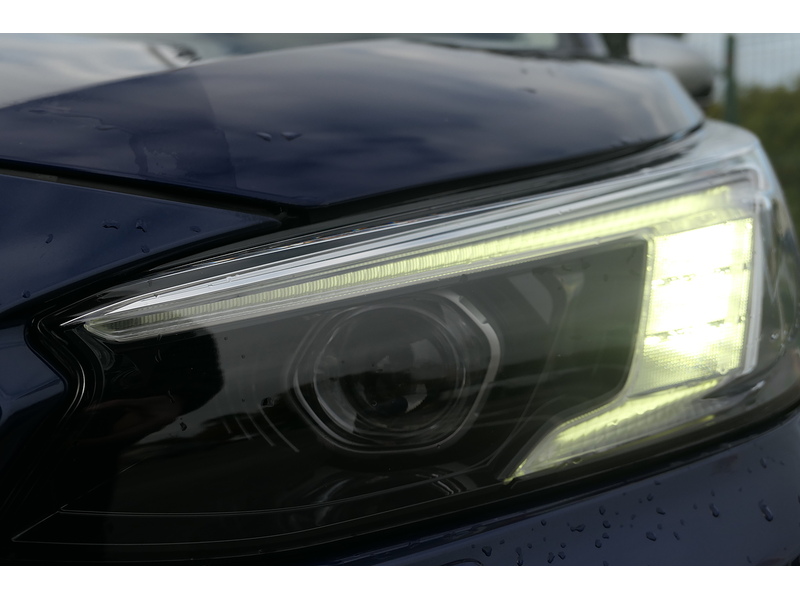 Subaru 2.5i Touring Estate 5dr Petrol Lineartronic 4WD Euro 6 (s/s) (169 ps)