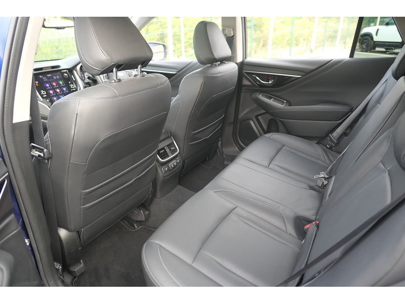 Subaru 2.5i Touring Estate 5dr Petrol Lineartronic 4WD Euro 6 (s/s) (169 ps)