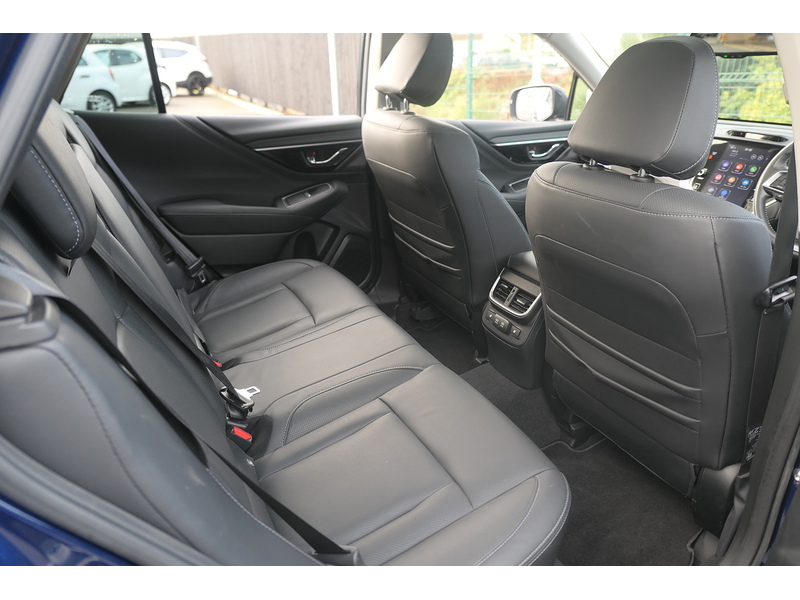 Subaru 2.5i Touring Estate 5dr Petrol Lineartronic 4WD Euro 6 (s/s) (169 ps)