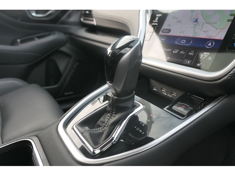 Subaru 2.5i Touring Estate 5dr Petrol Lineartronic 4WD Euro 6 (s/s) (169 ps)