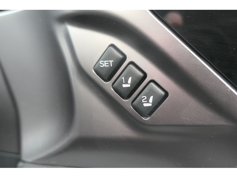 Subaru 2.5i Touring Estate 5dr Petrol Lineartronic 4WD Euro 6 (s/s) (169 ps)