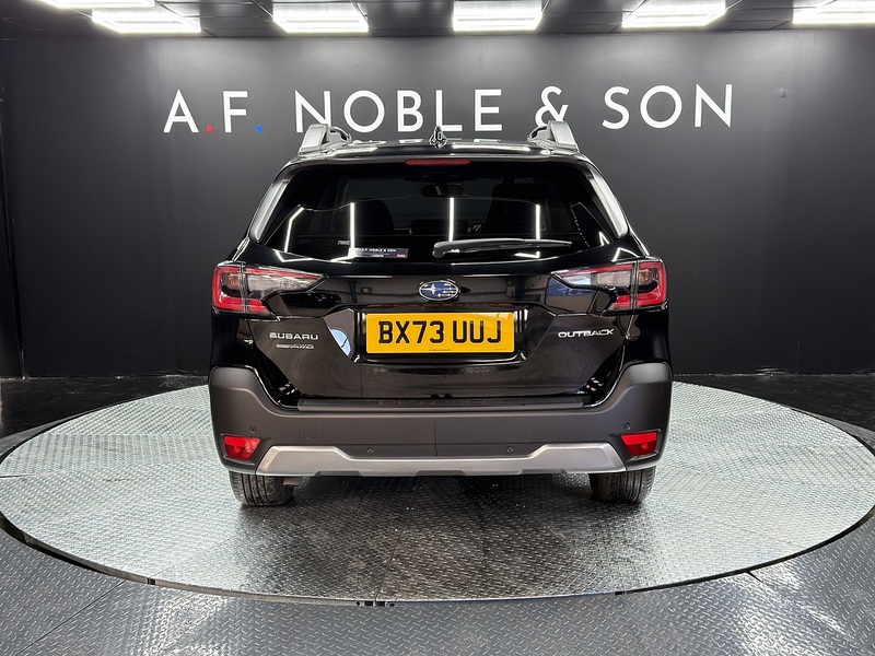 Subaru 2.5i Touring Estate 5dr Petrol Lineartronic 4WD Euro 6 (s/s) (169 ps)