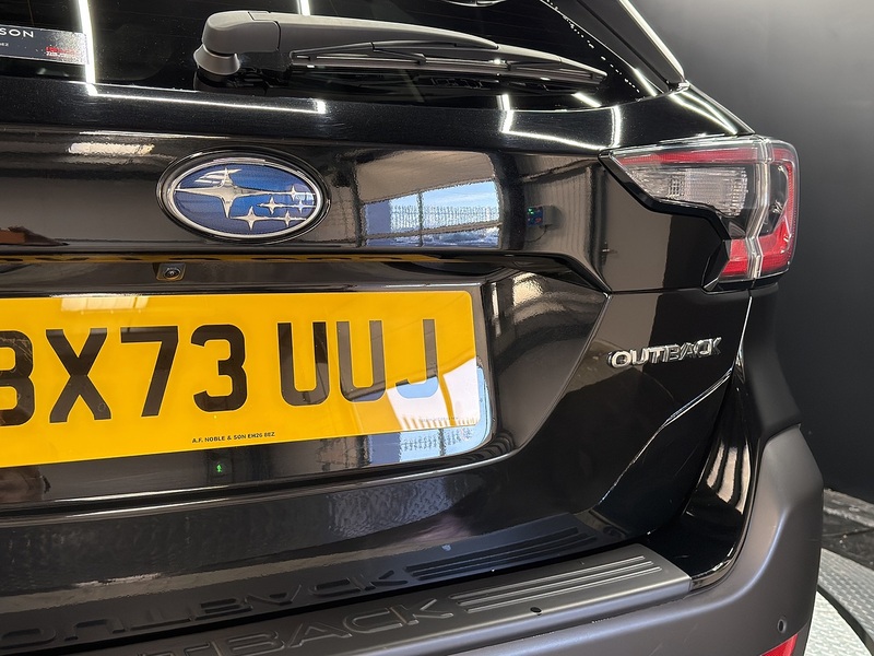 Subaru 2.5i Touring Estate 5dr Petrol Lineartronic 4WD Euro 6 (s/s) (169 ps)