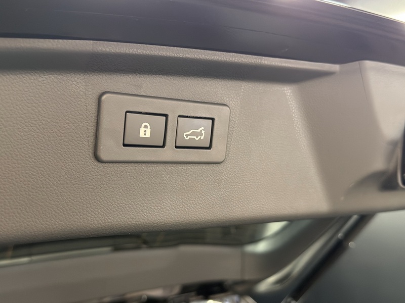 Subaru 2.5i Touring Estate 5dr Petrol Lineartronic 4WD Euro 6 (s/s) (169 ps)