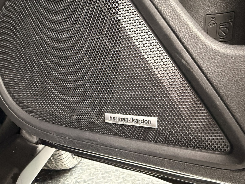 Subaru 2.5i Touring Estate 5dr Petrol Lineartronic 4WD Euro 6 (s/s) (169 ps)