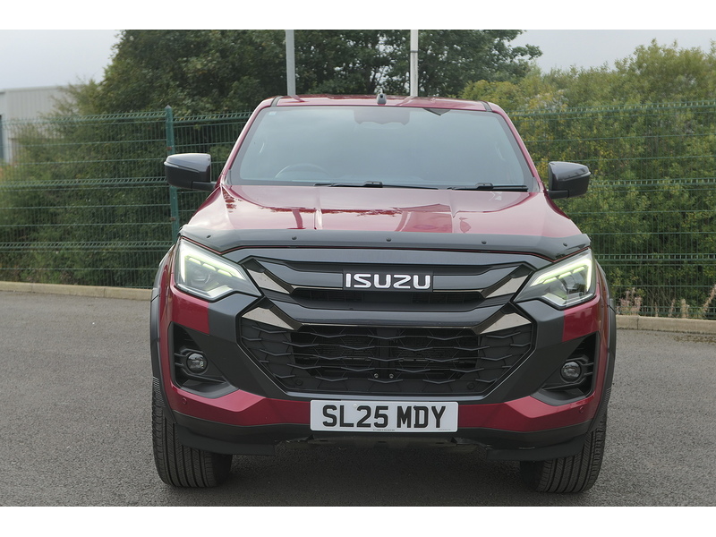 Isuzu 1.9 TD V-Cross Pickup Double Cab 4dr Diesel Manual 4WD Euro 6 (s/s) (164 ps)