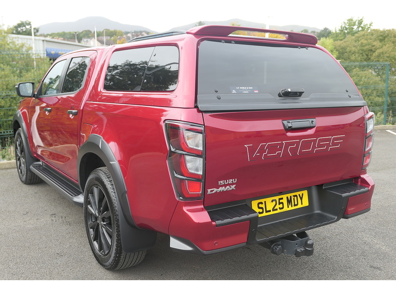 Isuzu 1.9 TD V-Cross Pickup Double Cab 4dr Diesel Manual 4WD Euro 6 (s/s) (164 ps)