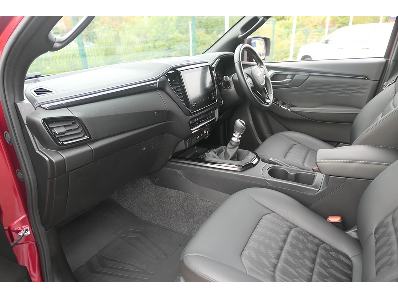 Isuzu 1.9 TD V-Cross Pickup Double Cab 4dr Diesel Manual 4WD Euro 6 (s/s) (164 ps)