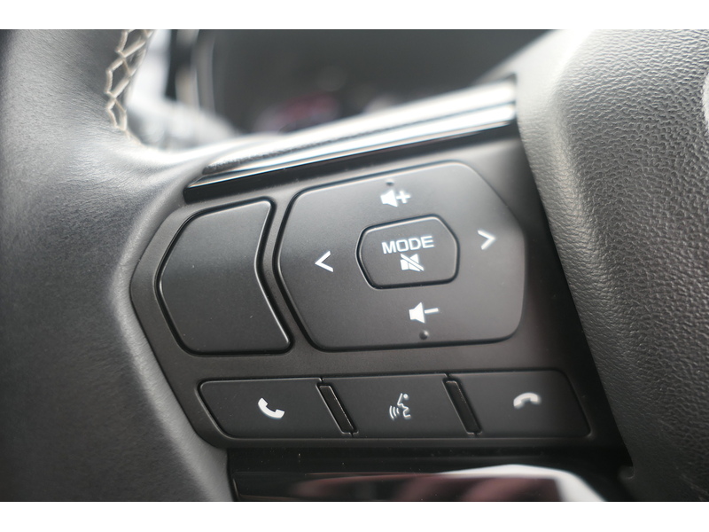 Isuzu 1.9 TD V-Cross Pickup Double Cab 4dr Diesel Manual 4WD Euro 6 (s/s) (164 ps)