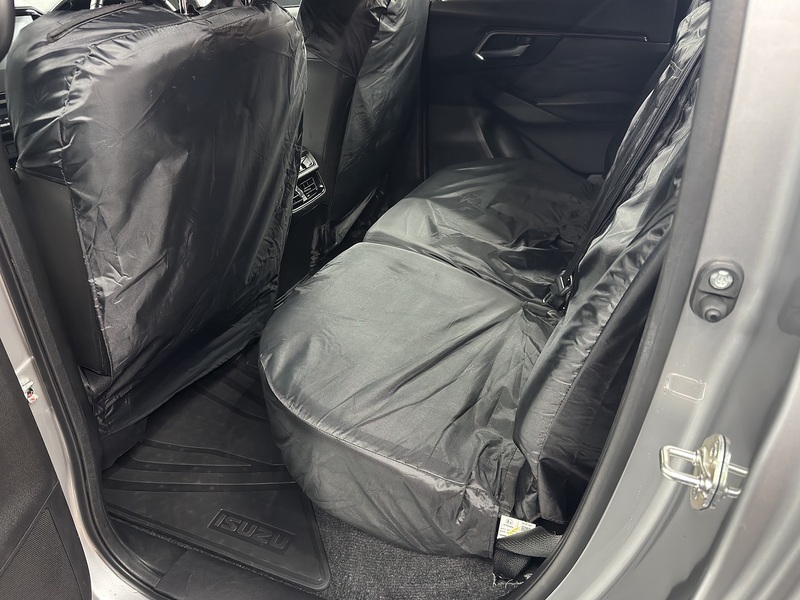 Isuzu 1.9 TD V-Cross Pickup Double Cab 4dr Diesel Auto 4WD Euro 6 (s/s) (164 ps)