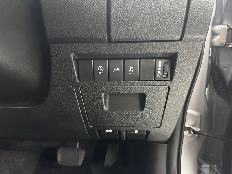 Isuzu 1.9 TD V-Cross Pickup Double Cab 4dr Diesel Auto 4WD Euro 6 (s/s) (164 ps)