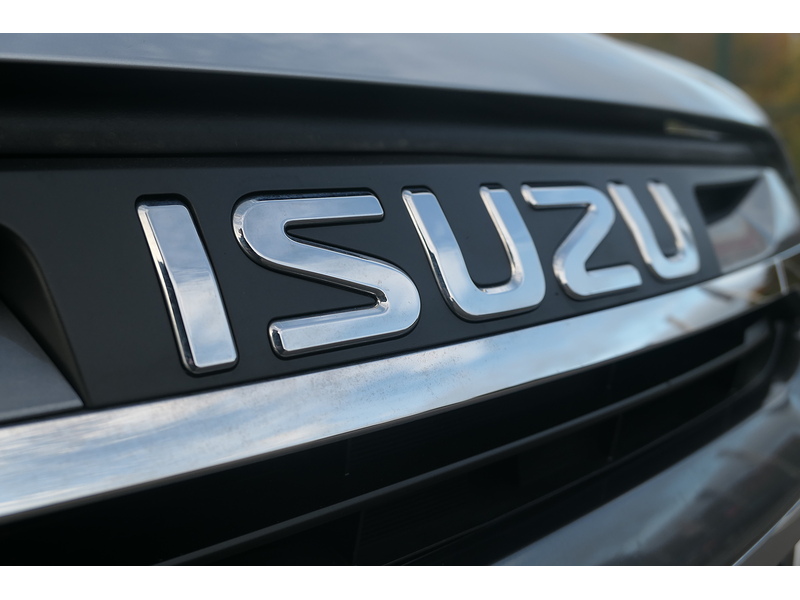 Isuzu 1.9 TD DL40 Pickup Double Cab 4dr Diesel Auto 4WD Euro 6 (s/s) (164 ps)