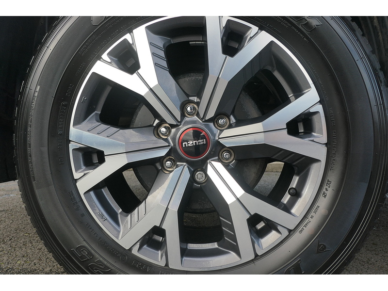 Isuzu 1.9 TD DL40 Pickup Double Cab 4dr Diesel Auto 4WD Euro 6 (s/s) (164 ps)