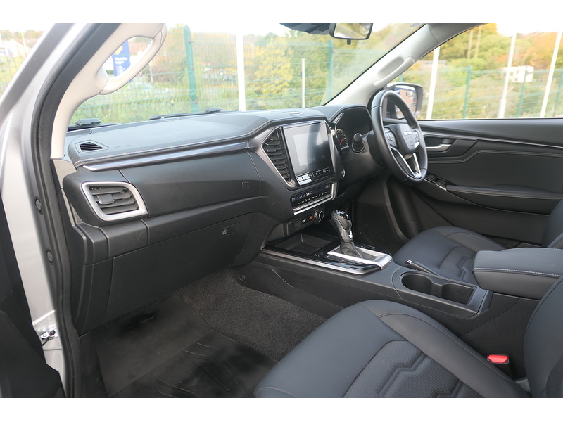 Isuzu 1.9 TD DL40 Pickup Double Cab 4dr Diesel Auto 4WD Euro 6 (s/s) (164 ps)
