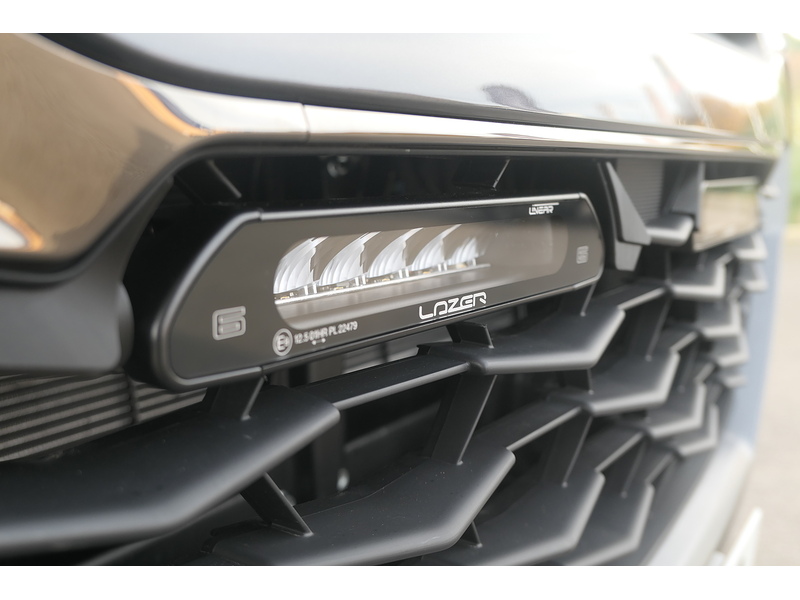 Isuzu 1.9 TD V-Cross Steel Edition Pickup Double Cab 4dr Diesel Auto 4WD Euro 6 (s/s) (164 ps)