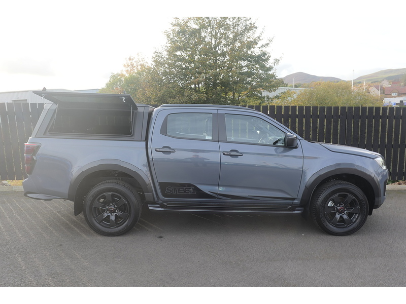 Isuzu 1.9 TD V-Cross Steel Edition Pickup Double Cab 4dr Diesel Auto 4WD Euro 6 (s/s) (164 ps)