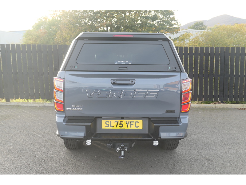 Isuzu 1.9 TD V-Cross Steel Edition Pickup Double Cab 4dr Diesel Auto 4WD Euro 6 (s/s) (164 ps)