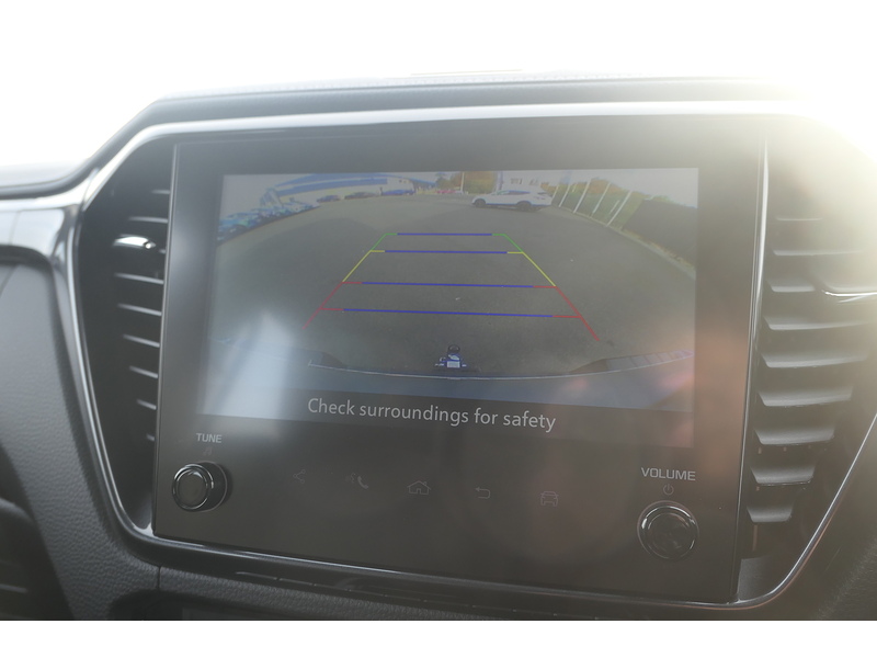 Isuzu 1.9 TD V-Cross Steel Edition Pickup Double Cab 4dr Diesel Auto 4WD Euro 6 (s/s) (164 ps)