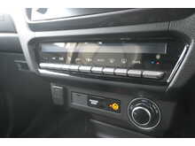 Isuzu D-Max TD V-Cross Steel Edition 