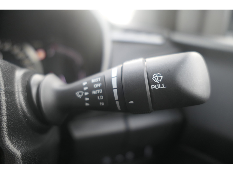 Isuzu 1.9 TD V-Cross Steel Edition Pickup Double Cab 4dr Diesel Auto 4WD Euro 6 (s/s) (164 ps)