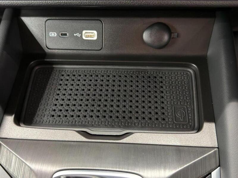 GWM 2.4T Vanta  Pickup 2.4 Automatic Diesel