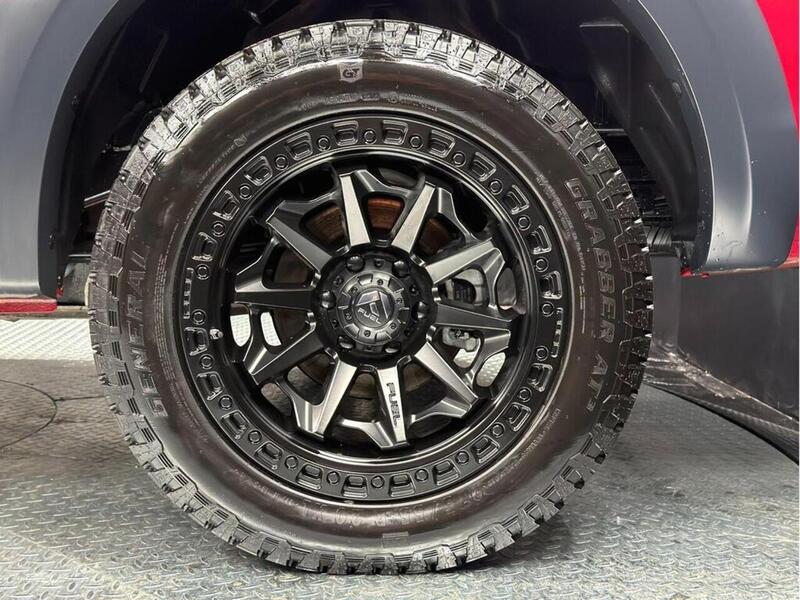 GWM 2.4T Vanta  Pickup 2.4 Automatic Diesel