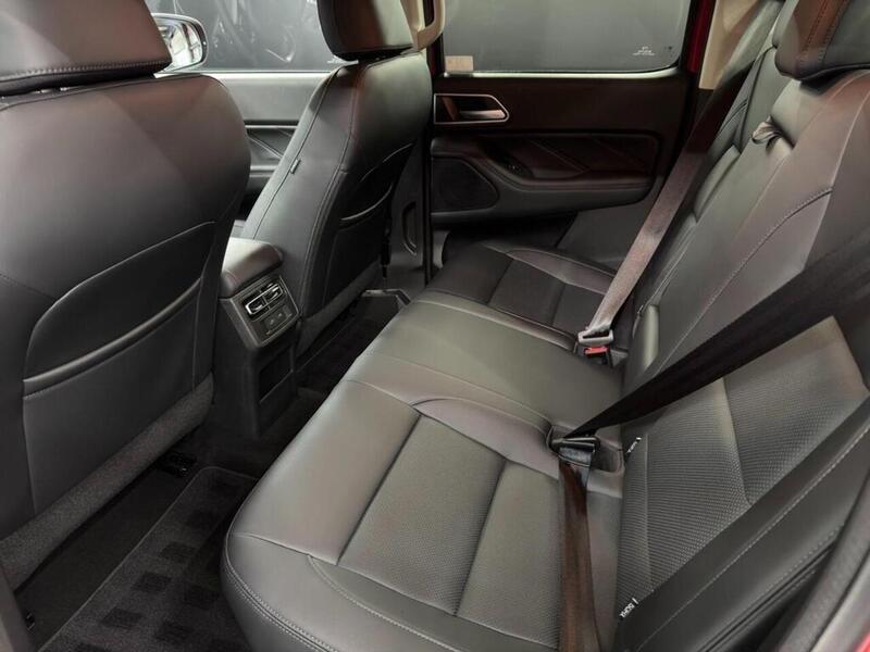 GWM 2.4T Vanta  Pickup 2.4 Automatic Diesel