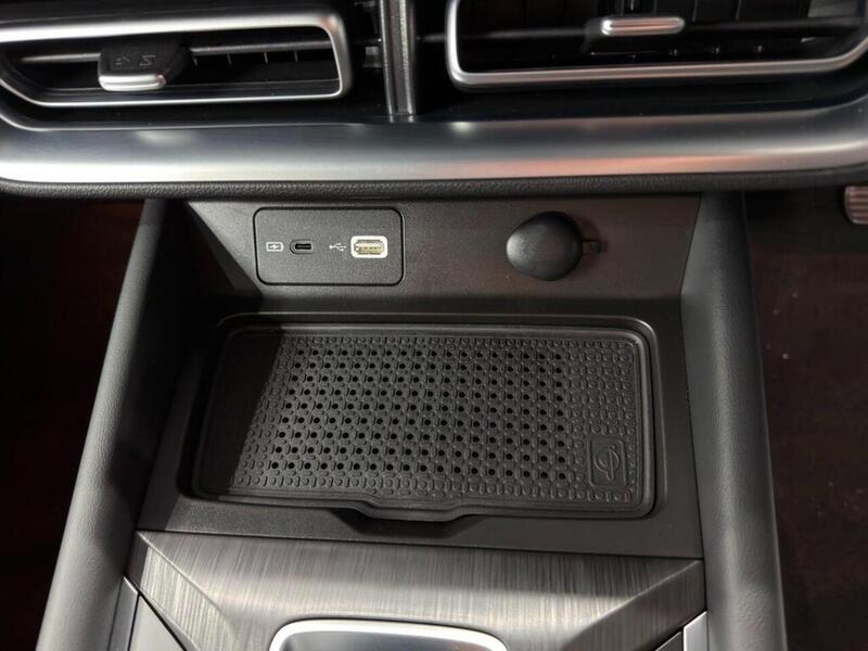 GWM 2.4T ULTRA Pickup 2.4 Automatic Diesel