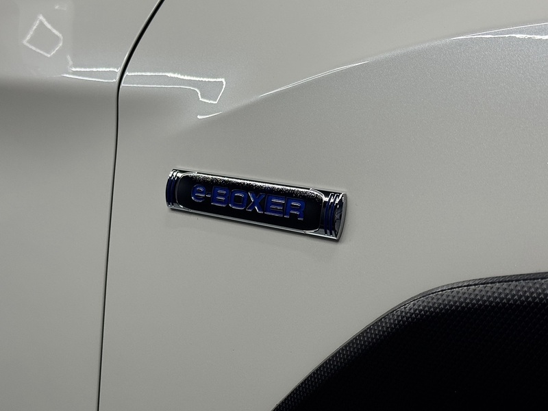 Subaru 2.0 i e-Boxer SE Premium SUV 5dr Petrol Hybrid Lineartronic 4WD Euro 6 (s/s) (150 ps)