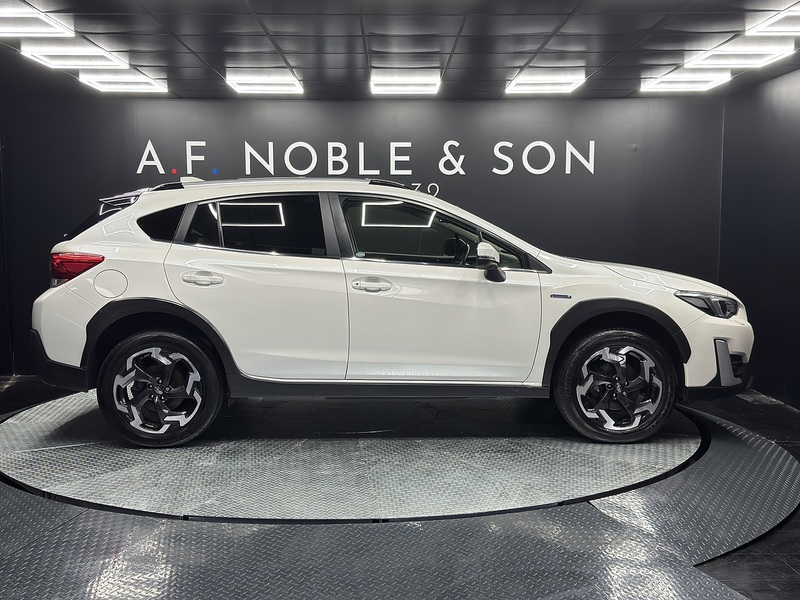Subaru 2.0 i e-Boxer SE Premium SUV 5dr Petrol Hybrid Lineartronic 4WD Euro 6 (s/s) (150 ps)