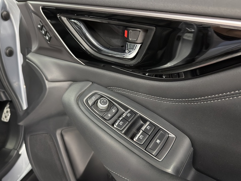 Subaru 2.5i Touring Estate 5dr Petrol Lineartronic 4WD Euro 6 (s/s) (169 ps)