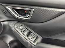 Subaru Forester i e-Boxer XE Premium 