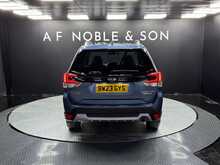 Subaru Forester i e-Boxer XE Premium 