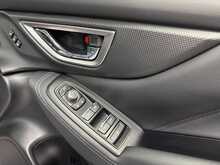 Subaru Forester i e-Boxer XE Premium 