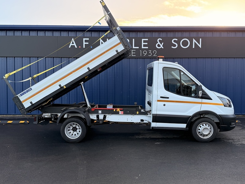 Ford 2.0 350 EcoBlue HD Leader Tipper Single Cab 2dr Diesel Manual RWD L2 Euro 6 (s/s) (130 ps)