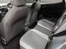 SEAT Arona TSI SE Technology 