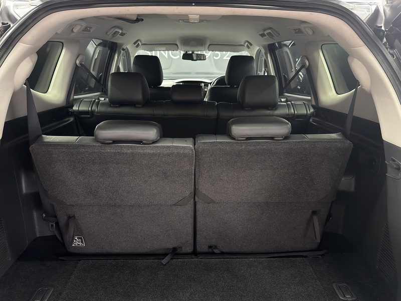 Mitsubishi 2.4D 4 SUV 5dr Diesel Auto 4WD Euro 6 (181 ps)