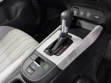 Honda Jazz h i-MMD EX 