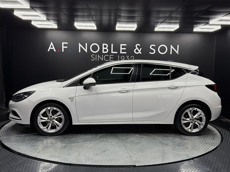 Vauxhall 1.4i SRi Hatchback 5dr Petrol Manual Euro 6 (100 ps)