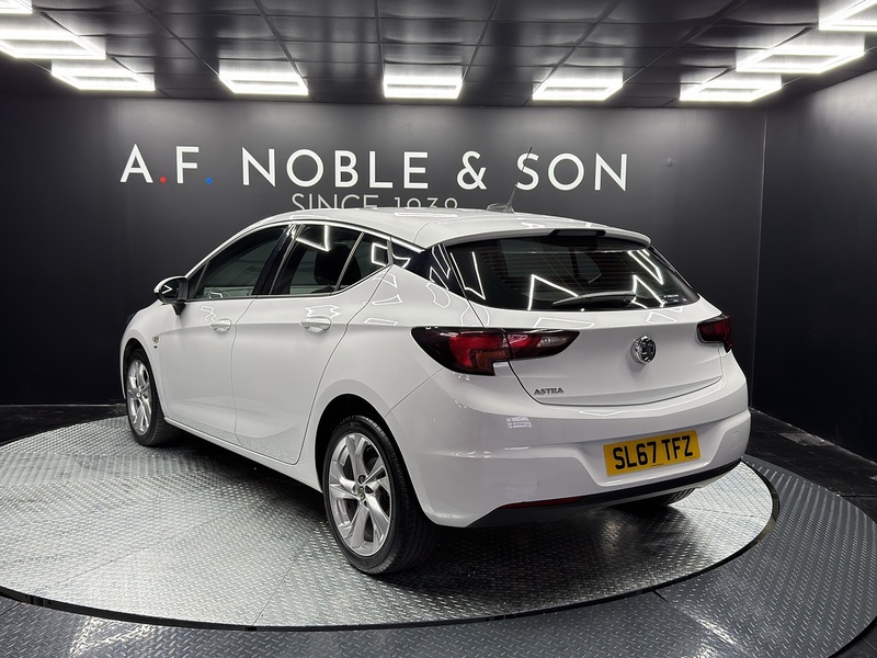 Vauxhall 1.4i SRi Hatchback 5dr Petrol Manual Euro 6 (100 ps)