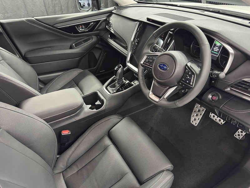 Subaru 2.5i Touring Estate 5dr Petrol Lineartronic 4WD Euro 6 (s/s) (169 ps)