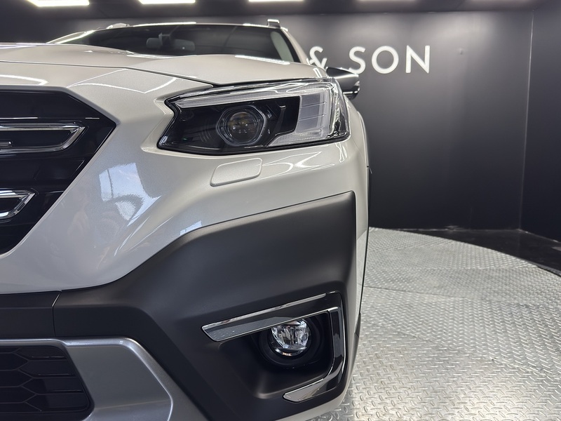 Subaru 2.5i Touring Estate 5dr Petrol Lineartronic 4WD Euro 6 (s/s) (169 ps)